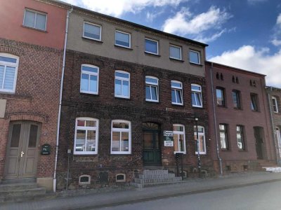 Für Paare oder Singles - 2-Zimmer-Wohnung im Herzen von Grevesmühlen