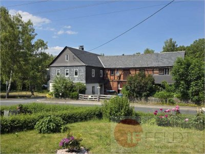 Kleinod zum Wachküssen im Naturparadies: Wohn- / Ferienhaus mit Scheune, Garten + rustikalem Charme!
