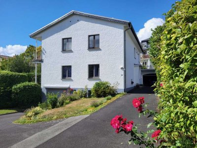 Großzügige 4-Zimmer-Erdgeschosswohnung mit Garten in zentraler Lage von Königstein im Taunus