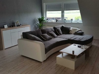 Drei Zimmer Dachgeschosswohnung in Weilerswist, Nähe Euskirchen