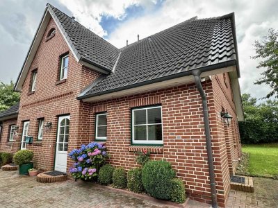 Gemütliche Doppelhaushälfte mit Garten in ruhiger Lage – ab sofort frei