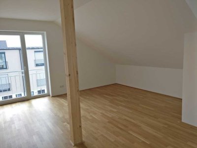 Dachgeschosswohnung / Penthouse, 5 Zimmer, 109 qm, Balkon