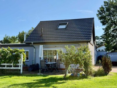 modernisiertes Einfamilienhaus mit Grundstück zu verkaufen!