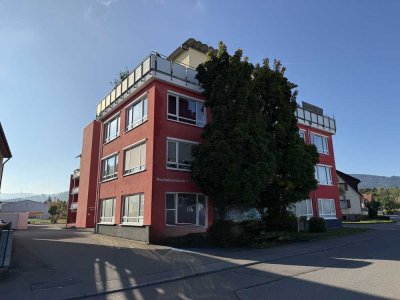 Helle, hochwertig renovierte 4-Zimmer-Maisonettewohnung in ruhiger Lage von Frommern-Dürrwangen