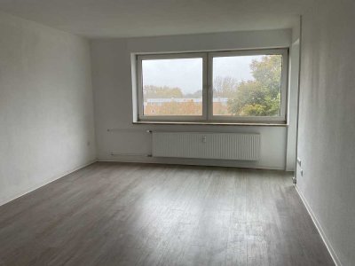 Renovierte 3-Zimmer-Wohnung mit Balkon und Aufzug
