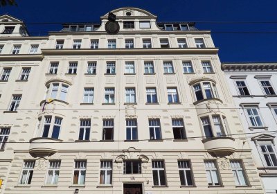 LAUDONGASSE | Ab 15. DEZMEMBER | traumhafte 5-Zimmer-Altbauwohng mit Balkon in der Josefstadt