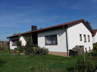 Einfamilienhaus mit traumhaftem Grundstück in Langenenslingen