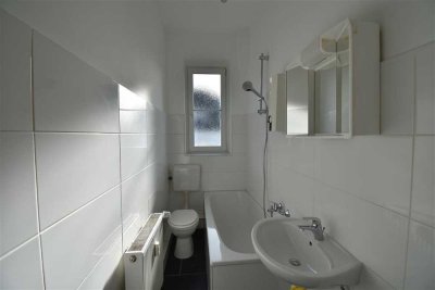 Mit Altbaucharme! Gepflegte 2-Zi-Wohnung in BO-Wattenscheid