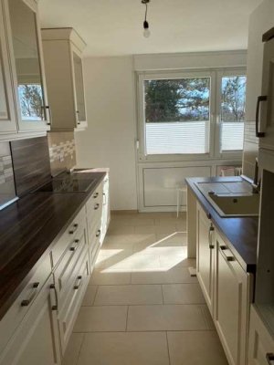 Viel Grün, Sonne = Vogelstang ! - ideal für ein Paar o. eine kleine Happy Family