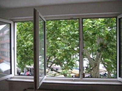 1-ZKB im "Herzen der Altstadt" von privat