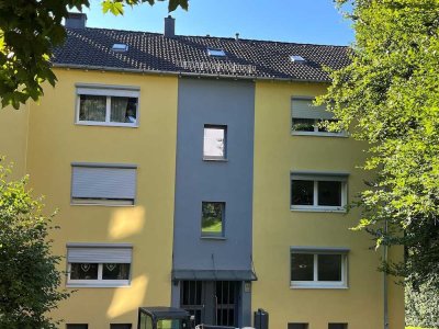 Großzügige 3-Zimmer Wohnung im Grünen