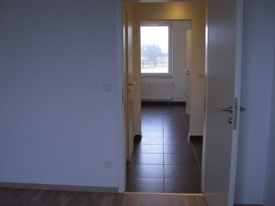 Freundliche, modernisierte 3-Zimmer-DG-Wohnung mit gehobener Innenausstattung in Halle/Westfalen