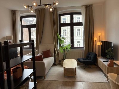 Möbilierte und modernisierte 1,5-Zimmer Altbau-Wohnung im 2. OG in Köln-Nippes