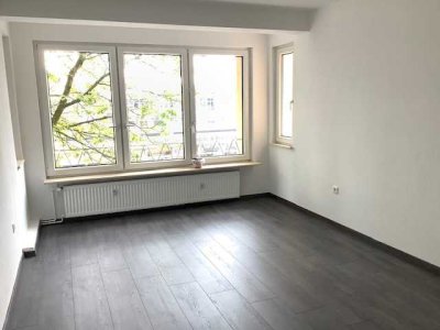 3. Zi. Wohnung m. Balkon in zentraler Lage d. Bo Innenstadt WG geeignet
