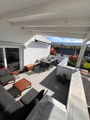 Exklusive DG-Wohnung mit großer Dachterrasse
