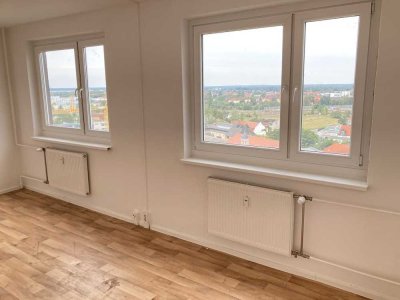 Große 1RW mit Blick über Dessau....