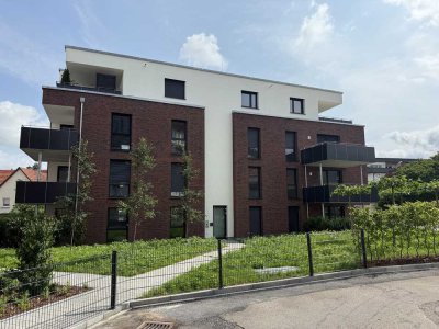Neubau  2,5-Raum-EG- mit luxuriöser Innenausstattung mit EBK in Aalen / Mögglingen