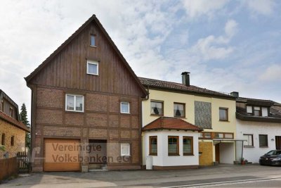 Charmantes Fachwerkhaus mit Wintergarten, großem Balkon und vielseitigem Raumangebot