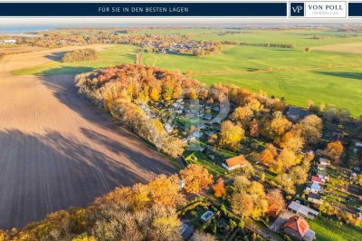 Bungalow in Feldrandlage mit Pool als Zweitwohnsitz oder Ferienhaus nahe der Hansestadt Stralsund
