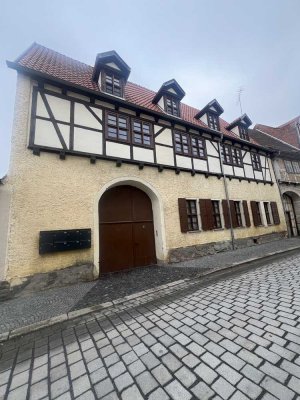2-Raum Wohnung im Dachgeschoss