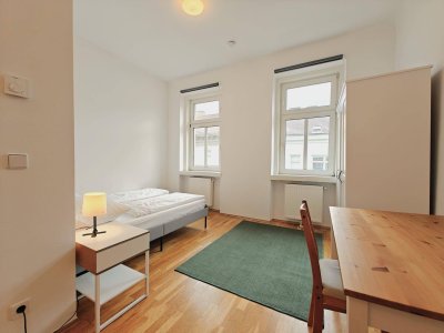 Nähe Brunnenmarkt: 4 Min. zur U6 + Einzugsbereit samt Möblierung + Gute Wohnlage + Westausrichtun + kompakter Grundriss