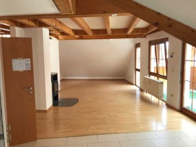 Sehr schöne 4-Zimmer Dachwohnung mit Balkon in Rheinfelden-Degerfelden