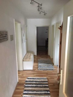 schöne 3-Zi. Wohnung im OG