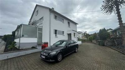 Platz für die große Familie oder als 2-FH nutzbar: Modernisiertes Wohnhaus in bevorzugter Wohnlage!