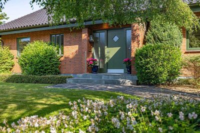 Charmantes und ebenerdiges Einfamilienhaus mit schönem Garten in  zentraler  Lage von Harrislee