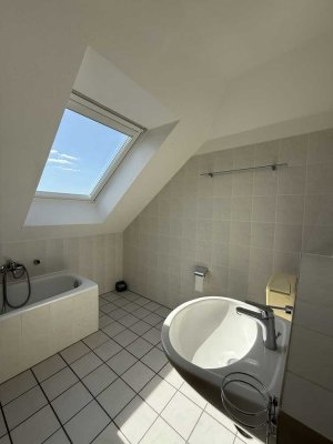 schöne 3-Raummaisonettewohnung in ruhiger Lage - Schillerplatz 10 / A13