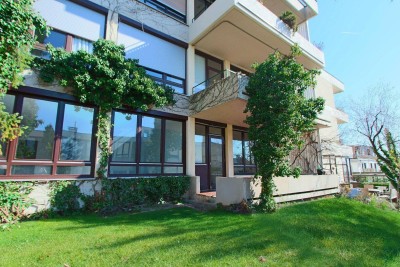 Top-Lage am Kaasgraben mit Terrasse und Garten