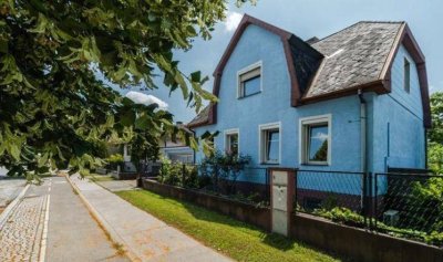 Charmantes Haus mit großem Garten in Essling steht zum Verkauf