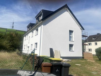 Neubau-Erstbezug, schicke DG-Wohnung in Sankt Augustin - Menden