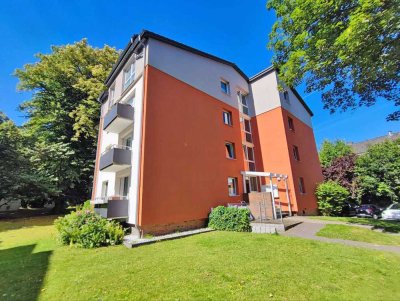 Traumhafte 2-Zi.-Wohnung mit Balkon und Garage im ruhigen Hamburg-Rönneburg
