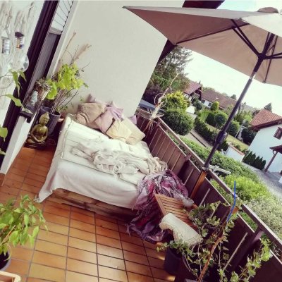 Freundliche 4-Zimmer-Wohnung mit Einbauküche und Balkon in Kreuzäcker, achstetten