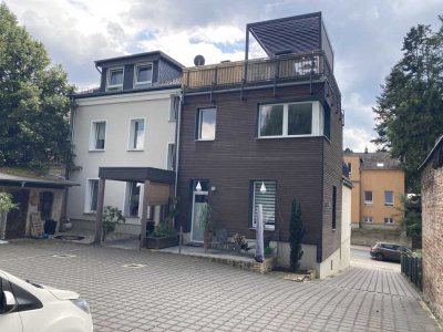 Zentral in Birkenwerder Vier Zimmer Wohnung mit Dachterrasse