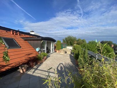 2 Zi., 102qm DG-Wohnung mit spektakulärer Dachterrasse