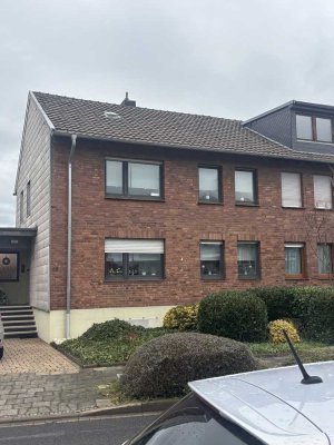 5-Zimmer Reihenhaus in Düren