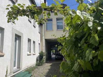 2-Zi-KDB, ruhige Lage, 1.11. oder 1.12.