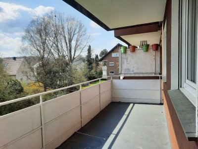 Gepflegte 3-Zimmer-Wohnung mit 2 Balkonen und guter Raumaufteilung!