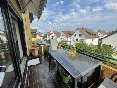 Großzügige Dachgeschosswohnung mit Balkon