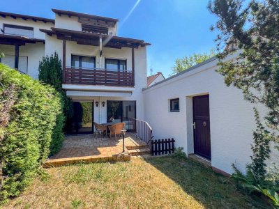 Charmantes Reihenendhaus mit Einliegerwohnung, Garten, Doppelgarage und viel Platz zum Wohlfühlen!