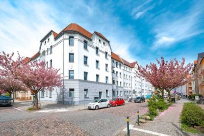 3-Raum-Wohnung mit großer Familienküche!