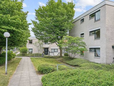 Vermietete 2-Zimmer-Wohnung zu ebener Erde mit Stellplatz und großem Balkon in Eckernförde-Borby