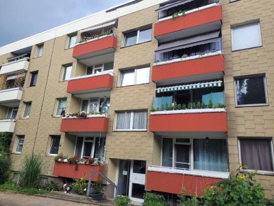gepflegte Familienwohnung! 4 Zimmer-KDB-Balkon in gefragter und beliebter Wohnanlage Ruhrhöhe