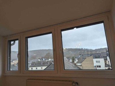 Charmante Dachgeschosswohnung in Koblenz-Horchheim – kernsaniert und bezugsbereit