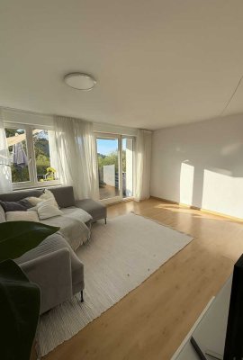 Helle 2-Zimmer-Wohnung mit Terrasse und traumhaftem Ausblick