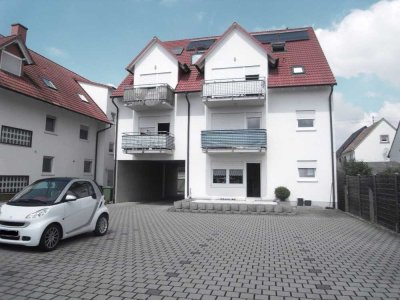 2 Zimmer Dachgeschosswohnung mit EBK und Stellplatz im schönen Kuhardt