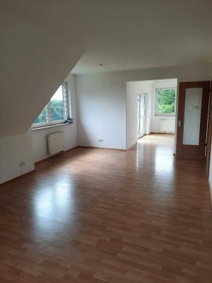 Ansprechende 3,5-Zimmer-Dachgeschosswohnung mit Balkon in Dortmund