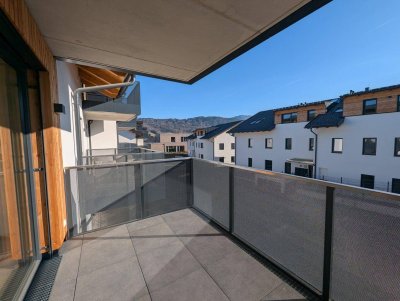 Bezugsfertig - großzügige 4 Zimmer Erstbezugs-Wohnung mit traumhaftem Balkon im Ortszentrum Hallwang!
